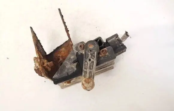 Mazda 6 Front height sensor lever 