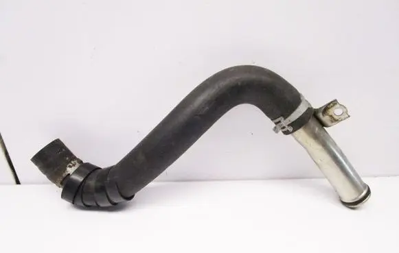 Toyota Camry Engine coolant pipe/hose