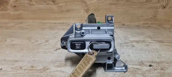 Volvo V70 Ignition lock 30724528 NT8156076G9F
