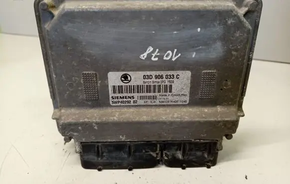 Skoda Fabia Mk1 (6Y) Engine control unit/module ECU 03D906033C