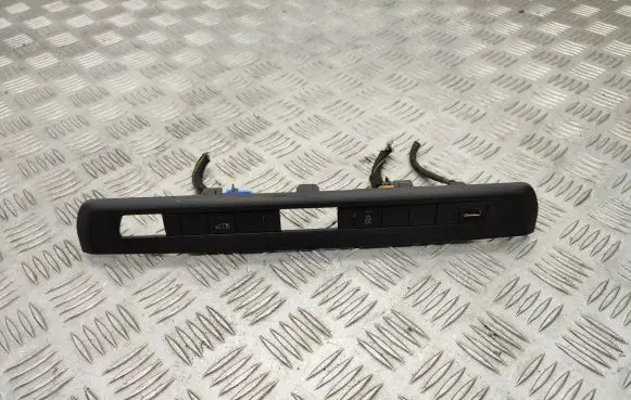 Toyota Proace A set of switches 9811141877 9808825177