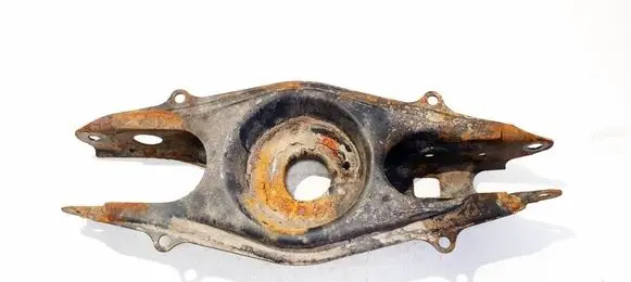 Mercedes-Benz C AMG W204 Rear upper control arm/wishbone 2043502908