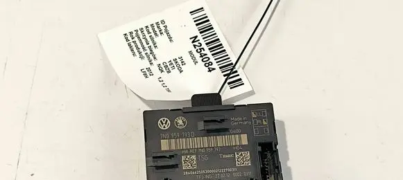 Skoda Yeti (5L) Central body control module 7N0959793D