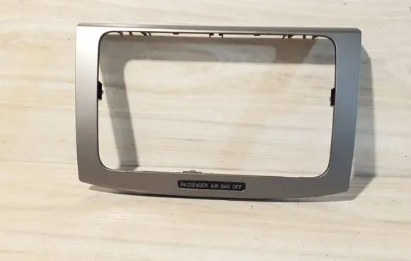 Volkswagen PASSAT B6 Radio/GPS head unit trim 3C0858069M