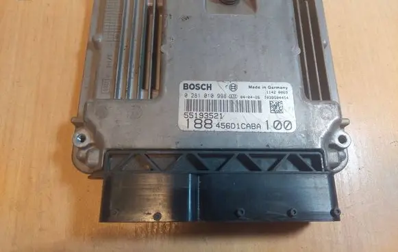 Fiat Punto (188) Engine control unit/module ECU 0281010998 55193521 456D1CABA