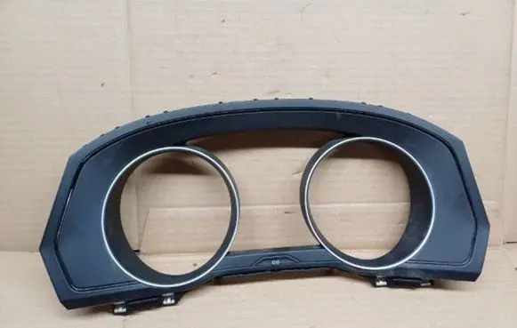 Dashboard trim
