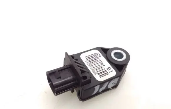 Toyota Avensis T270 Airbag deployment crash/impact sensor 8983105060