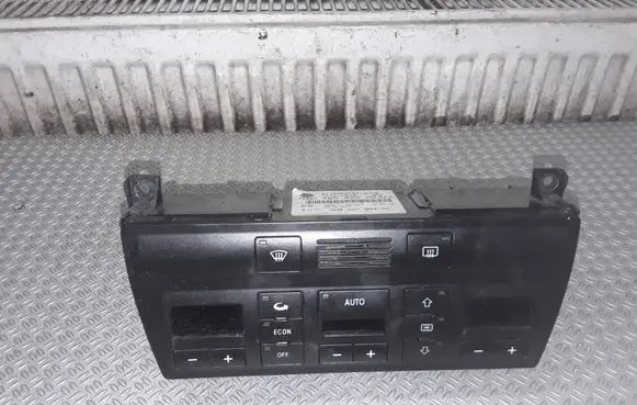 Audi A6 S6 C5 4B Climate control unit 4B0820043AA