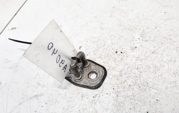 Fiat Scudo Front door lock loop/hook striker 