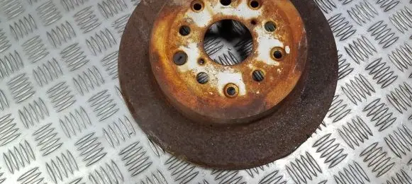 Lexus IS 200-300 Rear brake disc