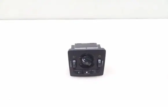 Volvo V50 Light switch 30739300