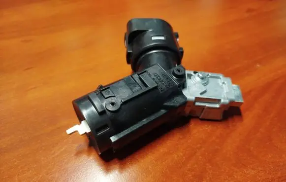 Renault Kangoo III Ignition lock 487002941R