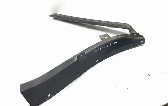 Volkswagen PASSAT B5 Rear bumper mounting bracket 3B5807393A DN12293