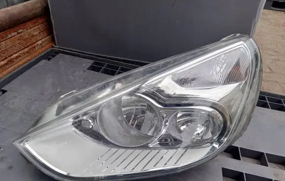 Ford S-MAX Headlight/headlamp