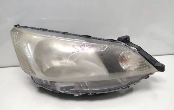 Nissan NV200 Headlight/headlamp 1090094 89050199