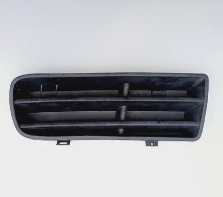 Volkswagen Golf IV Front bumper lower grill 1J0853666D