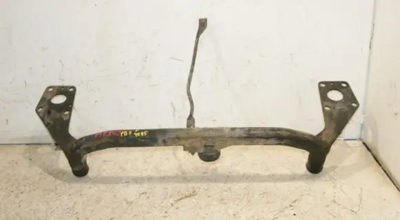 Volkswagen PASSAT B5 Front subframe 8D0199521AB