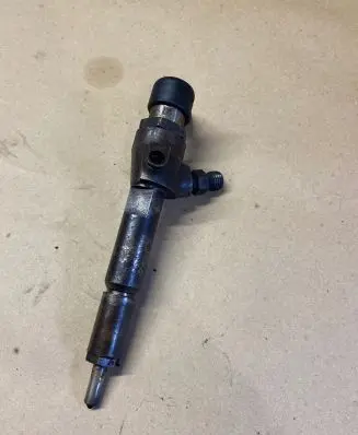 Ford Galaxy Fuel injector 4M5Q9F593AD
