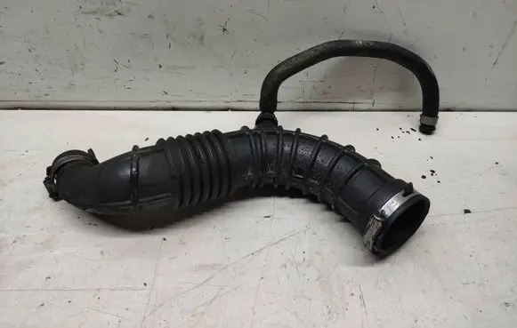 Nissan Qashqai Air intake hose/pipe 8200500384A