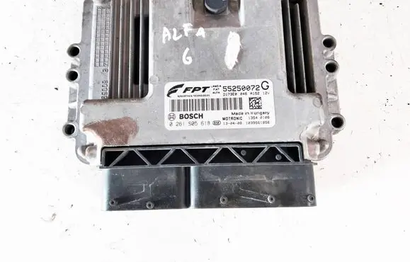 Alfa Romeo Giulietta Engine control unit/module ECU 55250072G 1039S61856 0261S05618