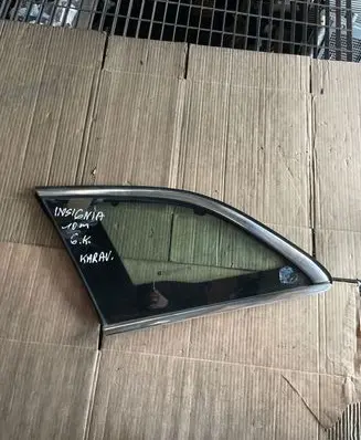 Opel Insignia A Rear side window