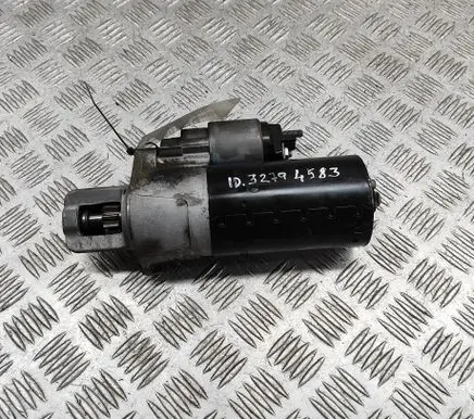 Mercedes-Benz E W213 Starter motor A6429061100 0001149414