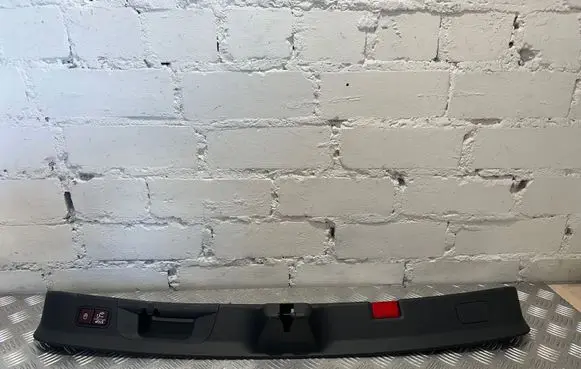 Mercedes-Benz GLC X253 C253 Tailgate trim A2537401300