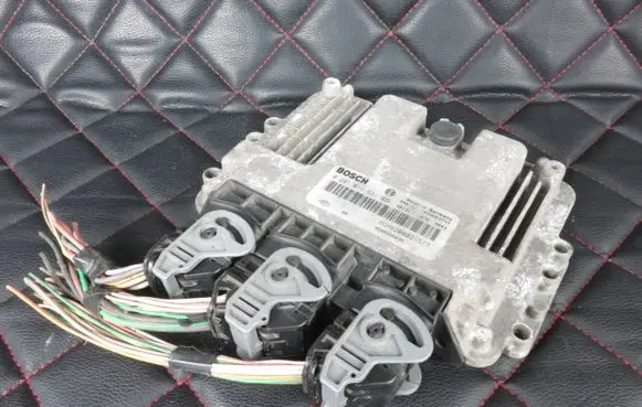 Renault Trafic II (X83) Engine control unit/module 0281011531 8200091517 8200355236