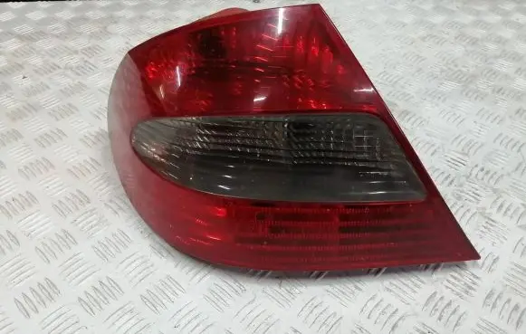 Mercedes-Benz CLK A209 C209 Rear/tail lights A2098201564