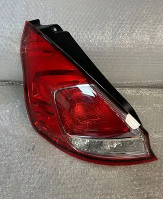 Ford Fiesta Rear/tail lights C1BB13405A