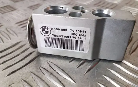 Air conditioning (A/C) expansion valve