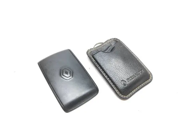 Renault Scenic IV - Grand scenic IV Ignition key/card 