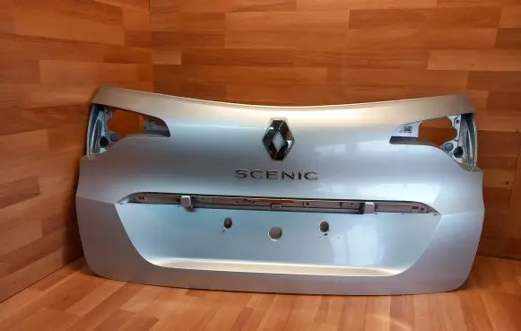 Renault Scenic IV - Grand scenic IV Tailgate trim 901523280R 901520948R 848103611R