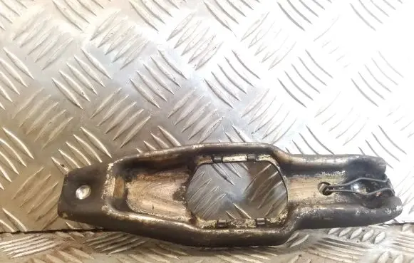 Volkswagen PASSAT B4 Clutch release arm fork 