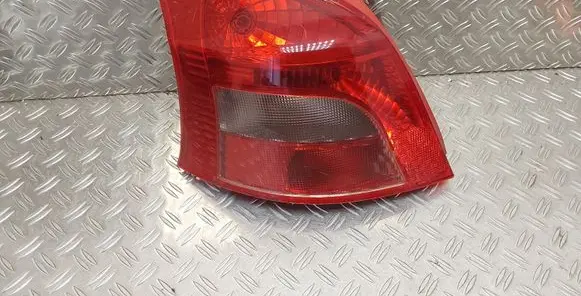 Toyota Yaris Rear/tail lights
