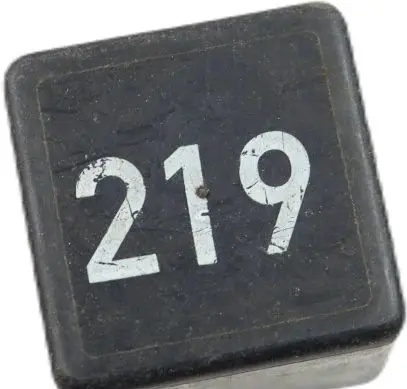 Volkswagen PASSAT B5 Other relay 443951253AA