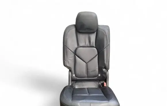 Porsche Cayenne (92A) Rear seat 