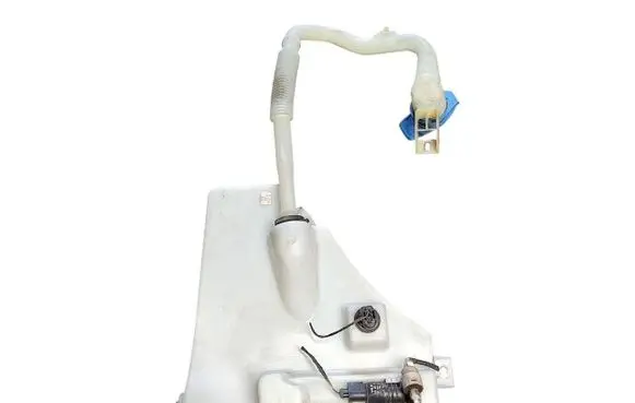 Volkswagen Touareg II Windshield washer fluid reservoir/tank 7P0955453A 1K6955651