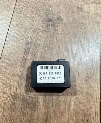 Mercedes-Benz ML W164 Rain sensor 1648209026 00606637