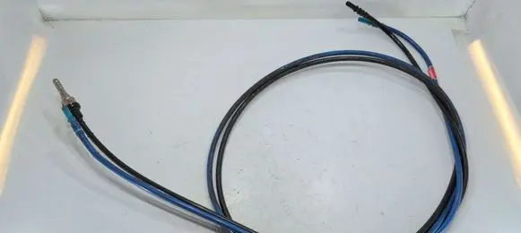 Volkswagen Caddy Fuel line pipe 2K5201219