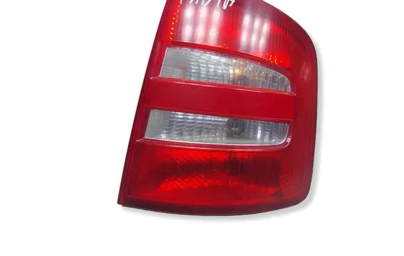 Skoda Fabia Mk1 (6Y) Rear/tail lights 6Y9945096BKASACJA 6Y9945096B