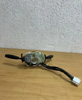 KIA Carens I Indicator stalk 469310 D6308