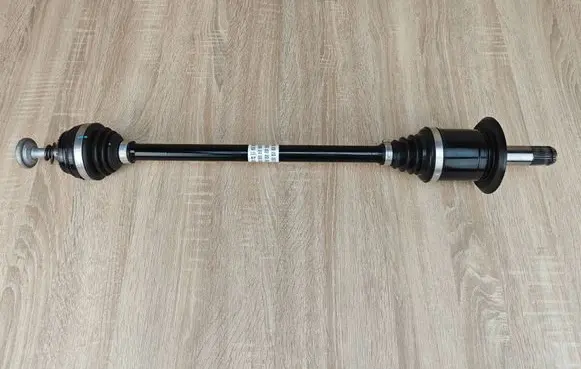 BMW 4 G22 G23 G24 G26 Rear driveshaft 8482603