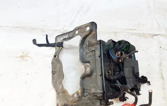 Battery box tray