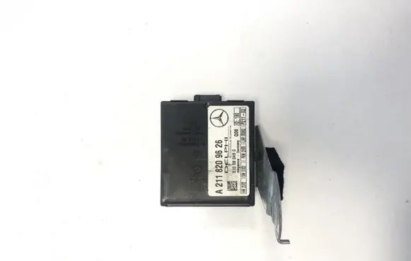 Mercedes-Benz CLS C219 Alarm control unit/module A2118209626