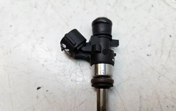 Audi A3 S3 8V Fuel injector 06L906031A