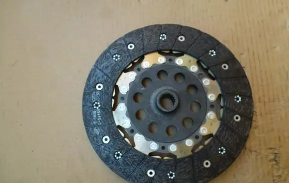 Volvo S40, V40 Clutch pressure plate 3000831501