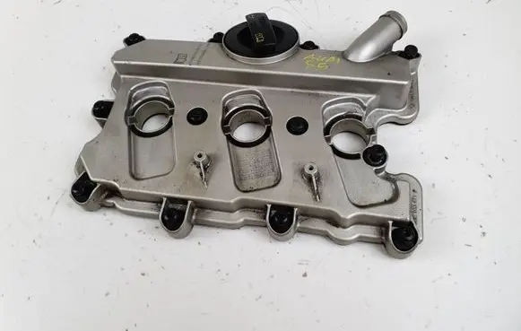 Audi S5 Rocker cam cover 06E103471P