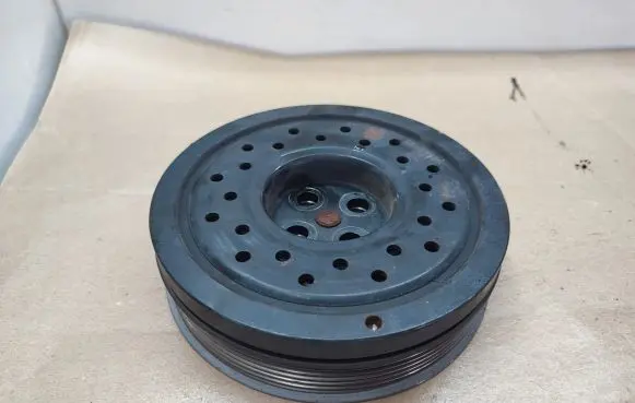 Opel Astra K Crankshaft pulley