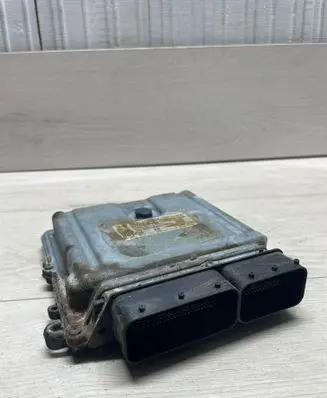 Mercedes-Benz ML W164 Engine control unit/module A6421506491 1039S14048 0281043382